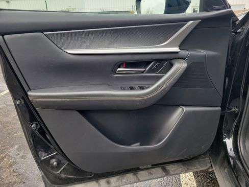 Used 2025 MAZDA CX-70 Plug-In Hybrid w/ Premium Plus image 17