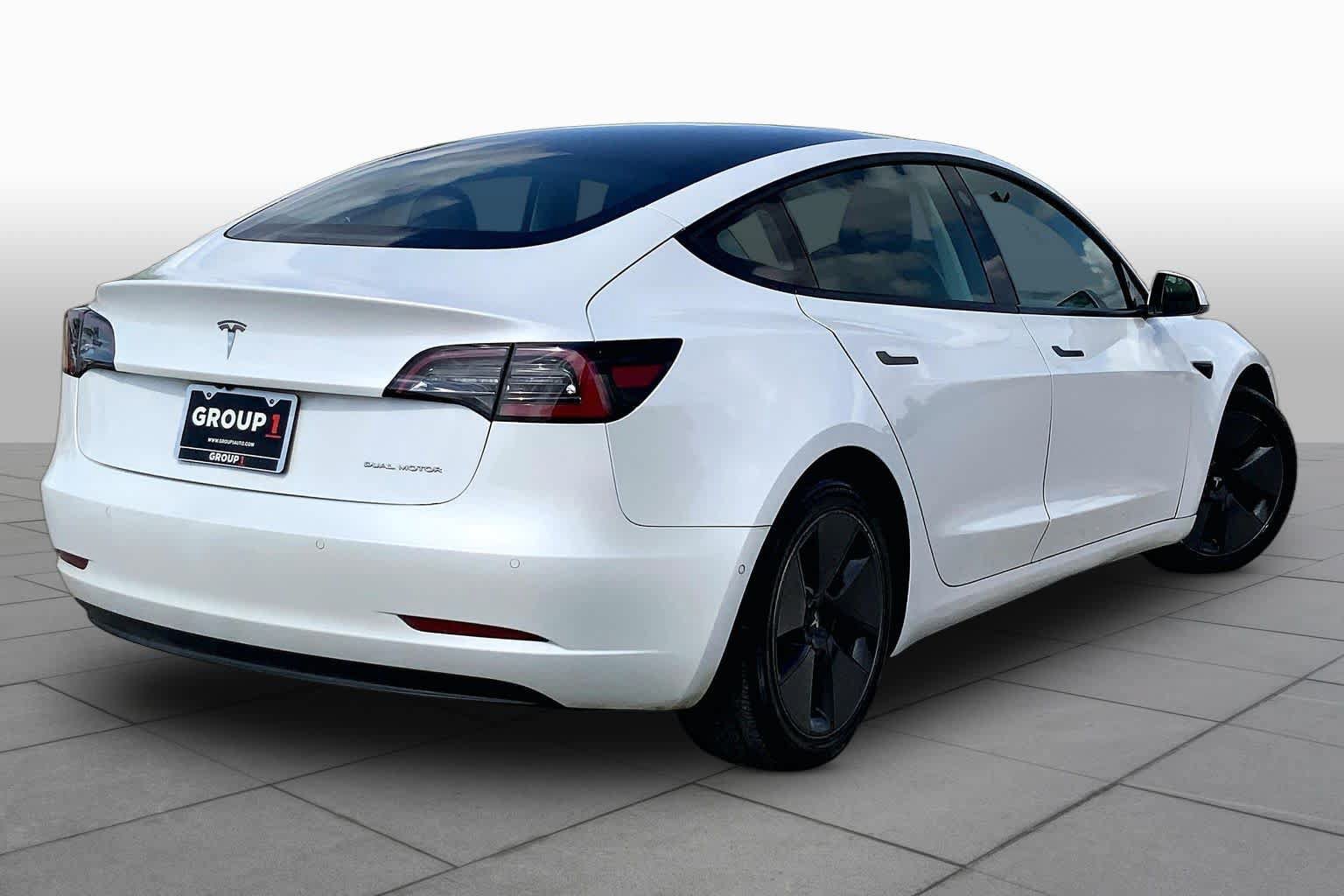 Used 2021 Tesla Model 3 Long Range AWD/4WD image 12