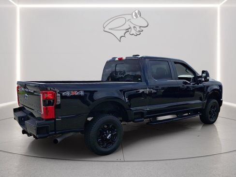 Used 2024 Ford F250 XL w/ STX Appearance Package AWD/4WD image 5