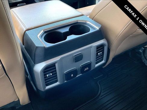 Used 2022 Ford F250 Lariat w/ Lariat Ultimate Package AWD/4WD image 11
