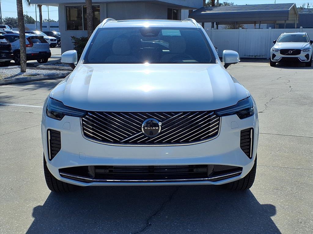 New 2026 Volvo XC90 T8 Plus w/ Protection Package Premier AWD/4WD image 2