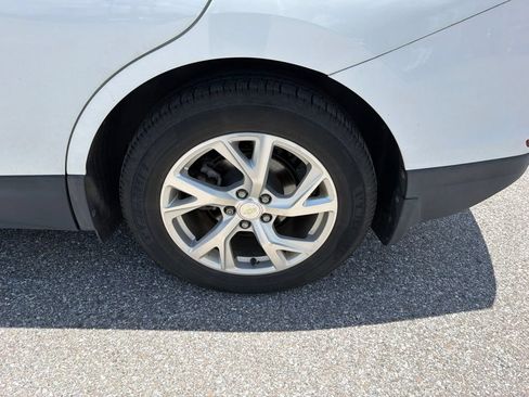 Used 2020 Chevrolet Equinox Premier FWD image 8