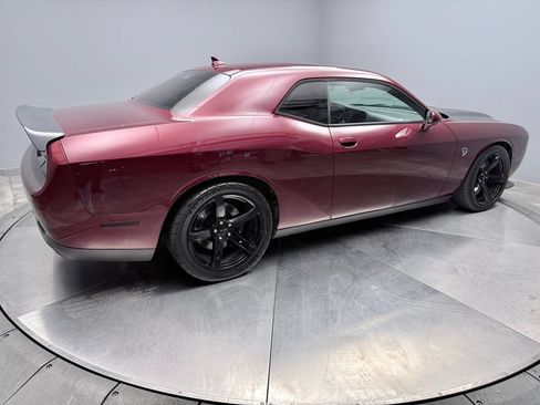 Used 2020 Dodge Challenger SRT Hellcat w/ Plus Package RWD image 5