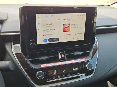 Used 2026 Toyota Corolla LE FWD image 21