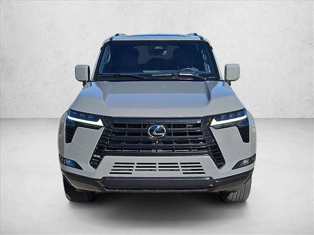 Used 2025 Lexus GX 550 w/ Accessory Package (Z1) AWD/4WD image 2