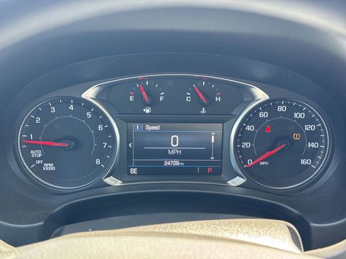 Used 2024 GMC Terrain SLE w/ Driver Convenience Package image 21