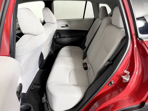 Used 2023 Toyota Corolla Cross LE w/ Moonroof Package AWD/4WD image 39