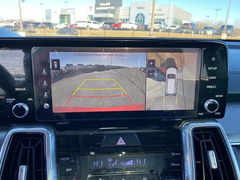 Used 2022 Kia Sorento SX image 21