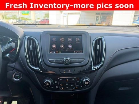 Used 2023 Chevrolet Equinox RS w/ LPO, Floor Liner Package image 7