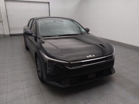 Used 2025 Kia K4 FWD image 14