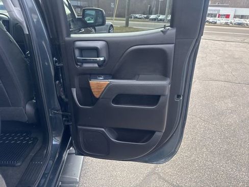 Used 2018 Chevrolet Silverado 1500 LTZ AWD/4WD image 23