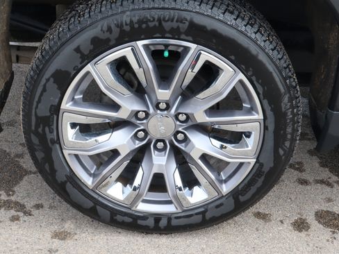 Certified 2023 GMC Sierra 1500 Denali w/ Denali Reserve Package AWD/4WD image 10