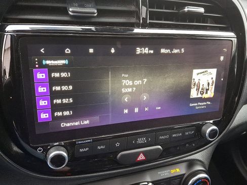 Certified 2023 Kia Soul EX image 18