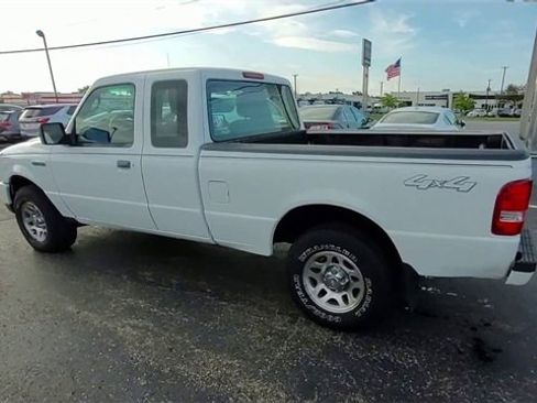 Used 2011 Ford Ranger XLT image 2