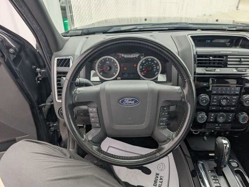 Used 2010 Ford Escape Limited AWD/4WD image 11