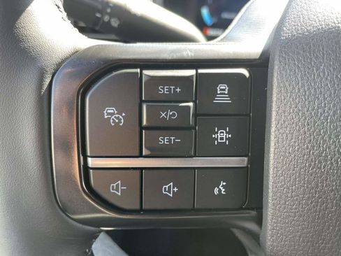 New 2026 Ford F250 Platinum AWD/4WD image 23