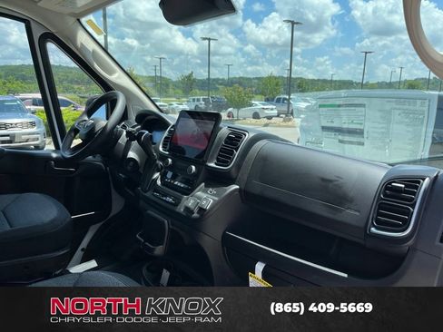 New 2026 RAM ProMaster 2500 FWD image 25