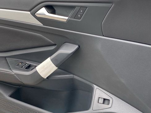 New 2026 Volkswagen Jetta S image 9