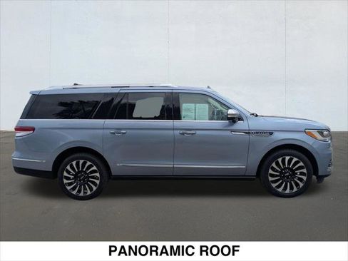 Certified 2023 Lincoln Navigator L Black Label AWD/4WD image 6