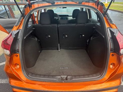 Used 2021 Nissan Kicks SV FWD image 27