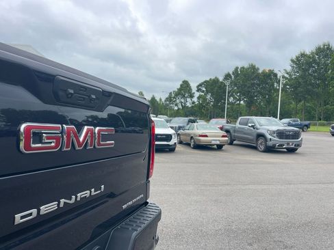 Used 2024 GMC Sierra 1500 Denali w/ Denali Reserve Package image 33