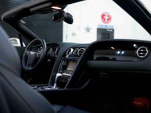 Used 2014 Bentley Continental GT V8 S image 82