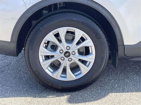 Certified 2024 Ford Escape Active w/ Tech Pack #1 image 7