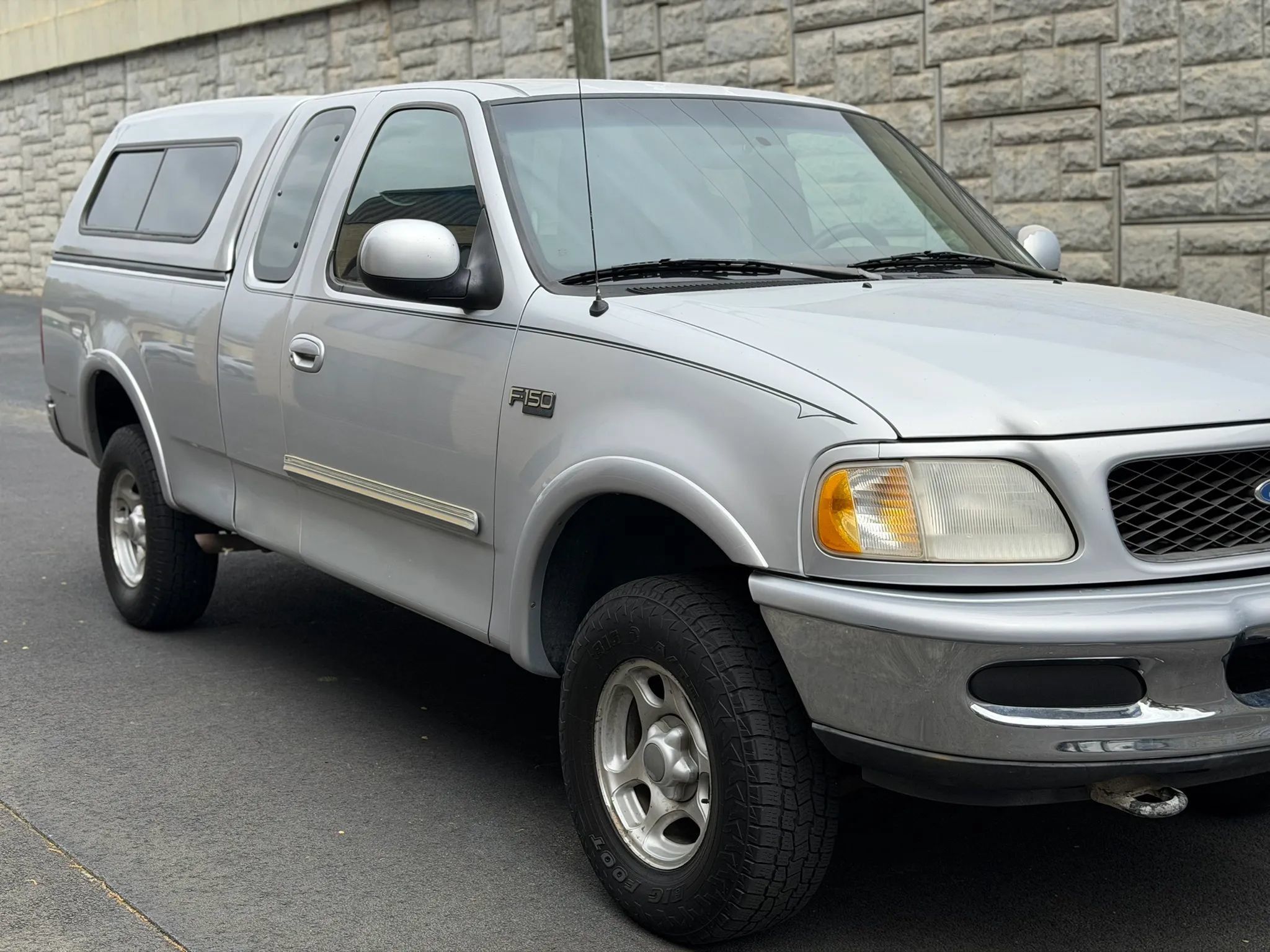 Used 1997 Ford F150 4x4 SuperCab image 29
