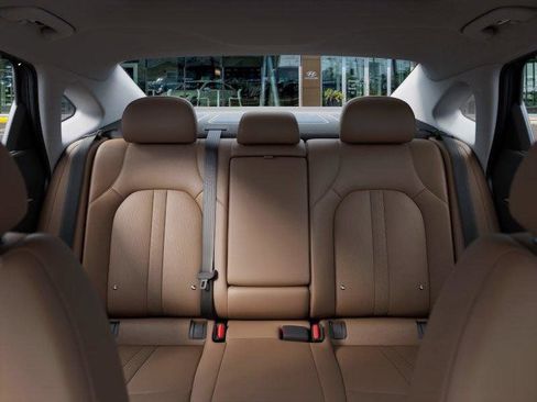 New 2025 Hyundai Sonata Limited FWD image 12