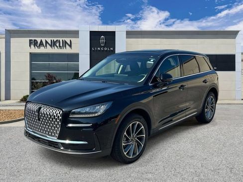 Used 2023 Lincoln Corsair AWD w/ Equipment Group 101A image 3