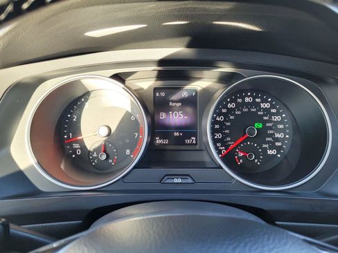 Certified 2020 Volkswagen Tiguan SE image 30