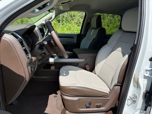 New 2025 RAM 2500 Laramie image 14