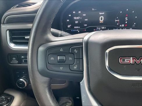 Used 2022 GMC Yukon SLT w/ SLT Premium Package AWD/4WD image 18