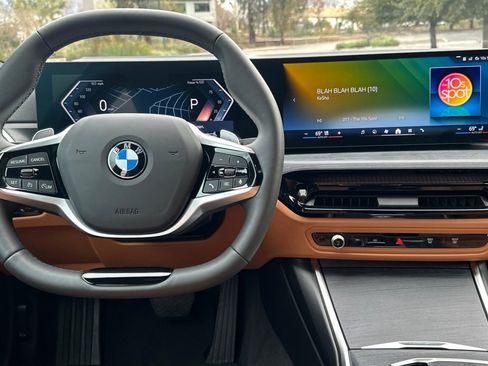 Used 2025 BMW 430i w/ Premium Package image 18