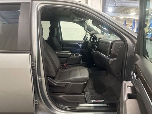 Used 2025 Chevrolet Silverado 2500 LT w/ Safety Package image 12