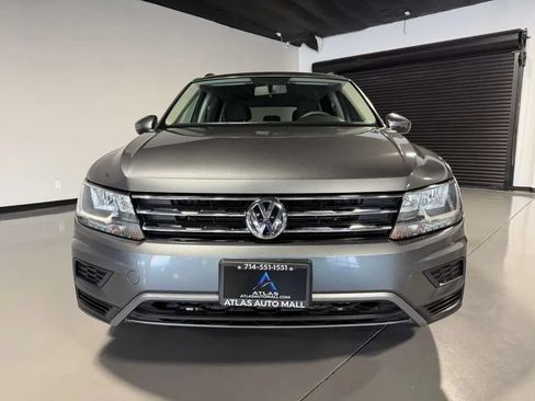 Used 2018 Volkswagen Tiguan S FWD image 2