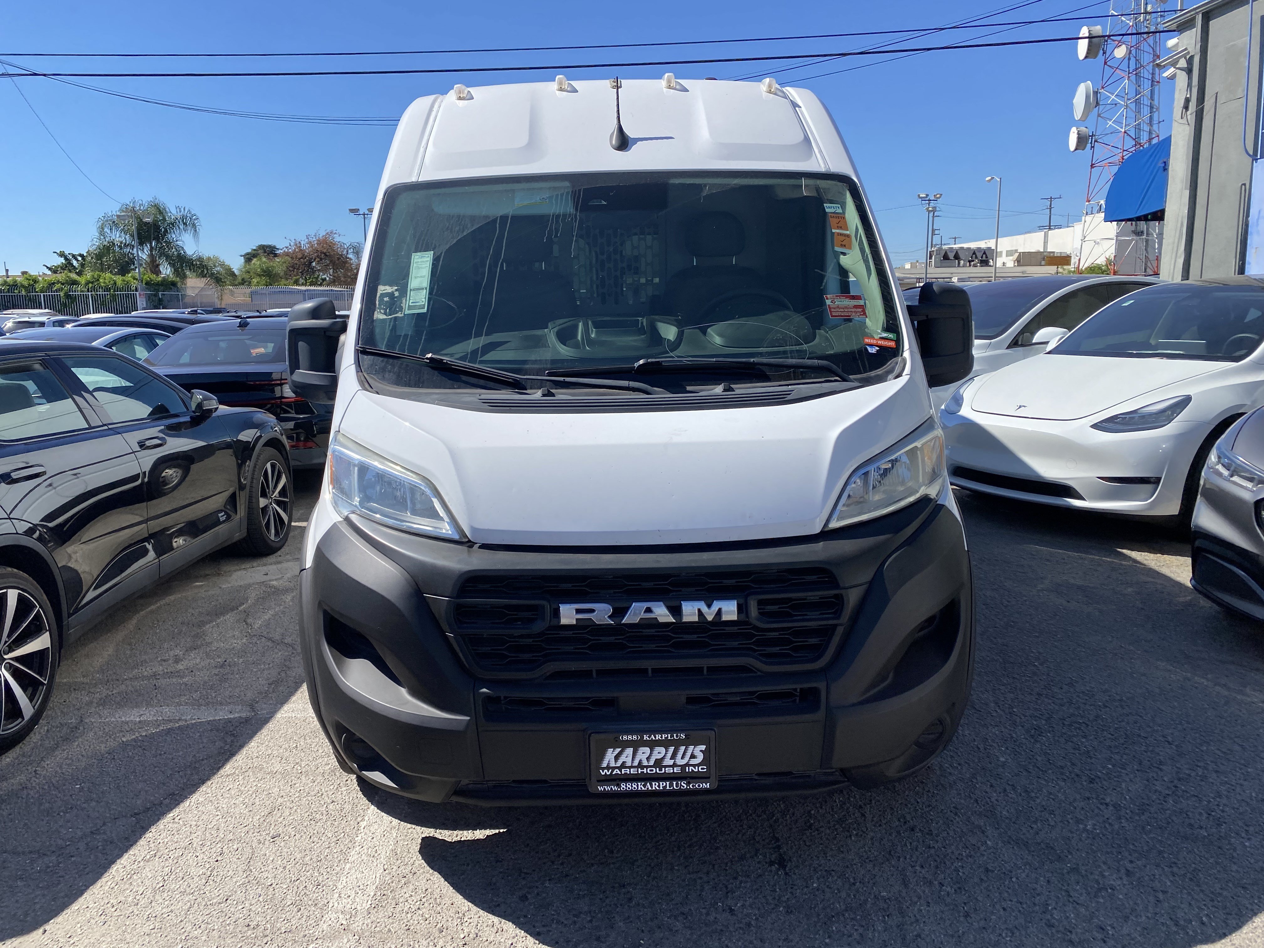 Used 2023 RAM ProMaster 2500 FWD image 3