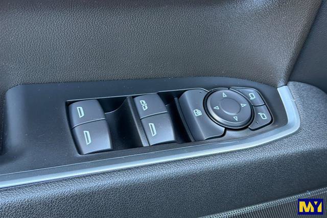 Certified 2026 Chevrolet Silverado 1500 LT AWD/4WD image 12