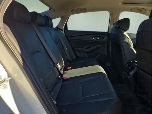 Used 2025 Honda Accord Touring image 14