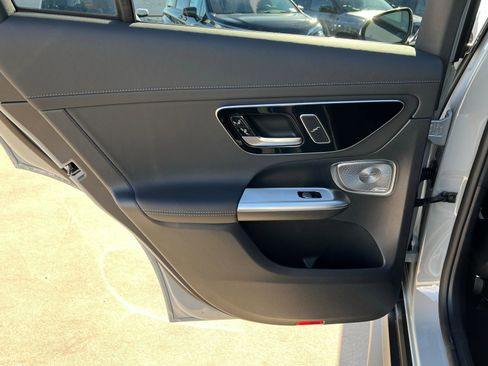 New 2026 Mercedes-Benz GLC 300 4MATIC image 19