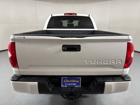 Used 2019 Toyota Tundra SR5 w/ SX Package AWD/4WD image 7