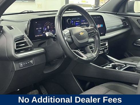 Used 2024 Chevrolet Traverse LT AWD/4WD image 14