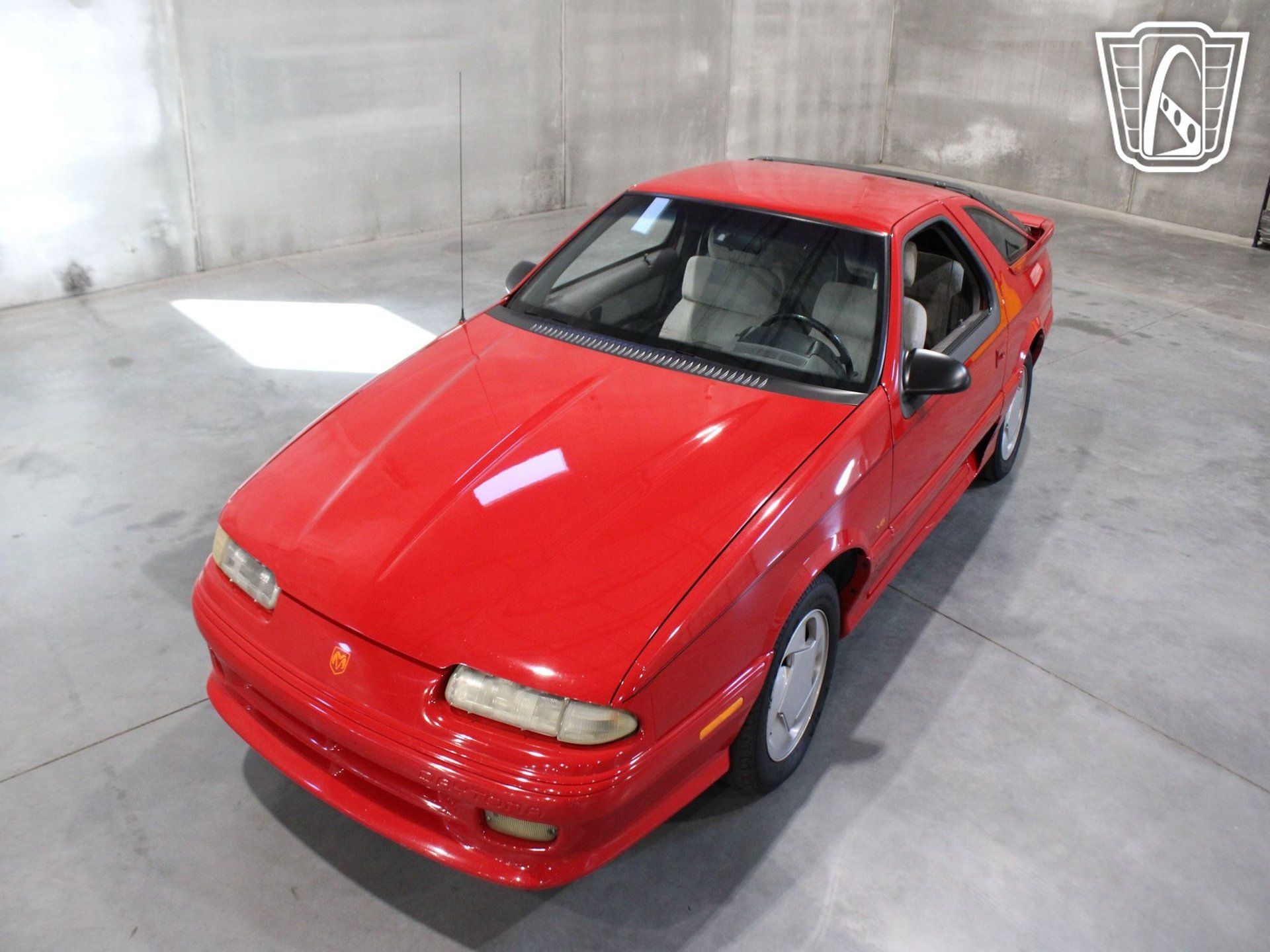 Used 1993 Dodge Daytona ES FWD image 9