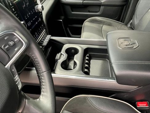 Used 2024 RAM 2500 Laramie w/ Night Edition AWD/4WD image 11