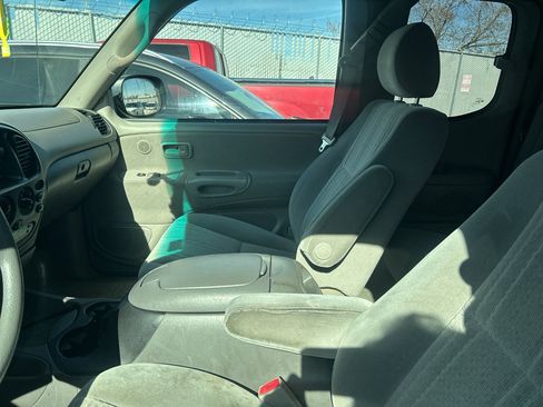 Used 2005 Toyota Tundra SR5 image 7