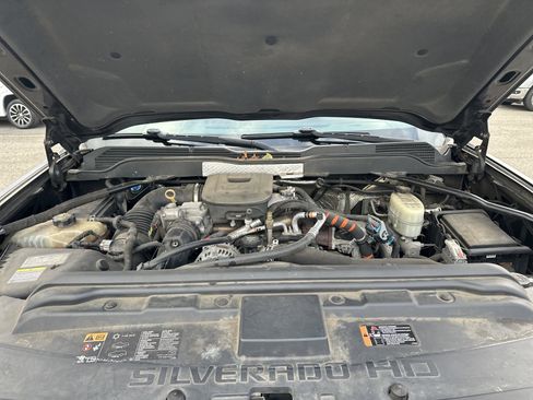 Used 2015 Chevrolet Silverado 3500 High Country w/ Duramax Plus Package image 10