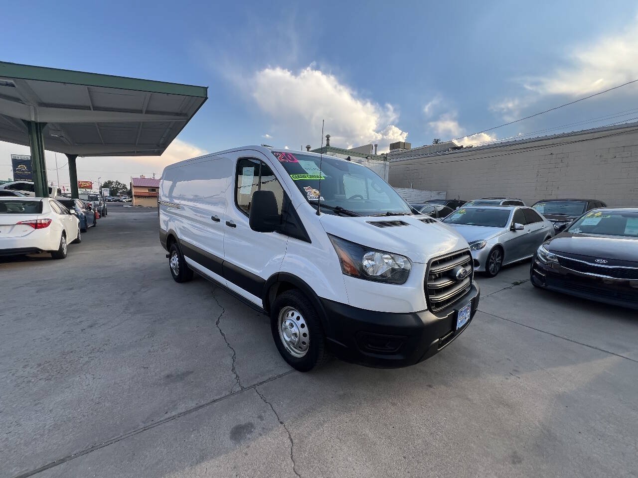 Used 2020 Ford Transit 150 Low Roof AWD image 3