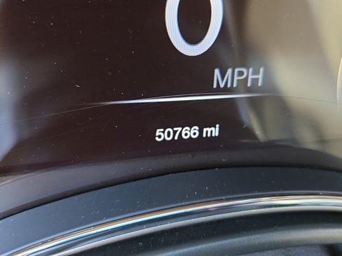 Used 2021 Jeep Grand Cherokee Laredo X RWD image 26