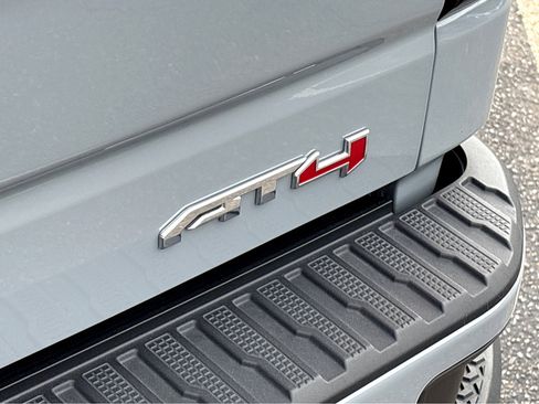 Used 2024 GMC Sierra 1500 AT4 w/ Technology Package image 25