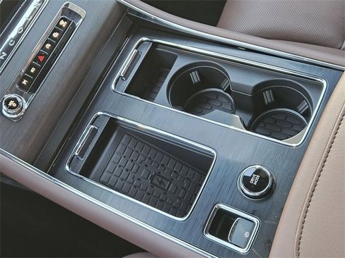 New 2026 Lincoln Aviator Reserve w/ Luxury Package image 19